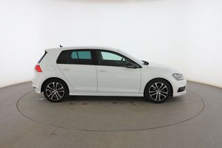 Volkswagen Golf 1.6 TDI Sport by R-Line BlueMotion