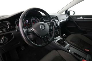 Volkswagen Golf 1.6 TDI Sport by R-Line BlueMotion
