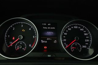 Volkswagen Golf 1.6 TDI Sport by R-Line BlueMotion