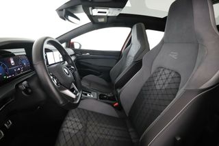 Volkswagen Golf 2.0 TDI R-Line