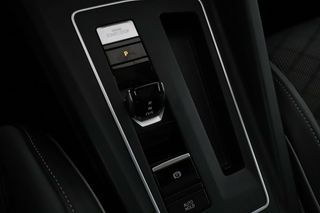 Volkswagen Golf 2.0 TDI R-Line