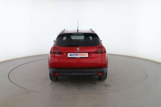 Peugeot 2008 1.2 PureTech Signature