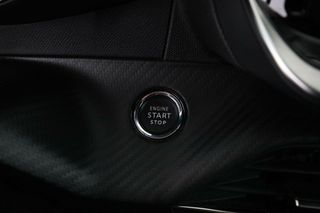 Peugeot 2008 1.5 Blue-HDi GT