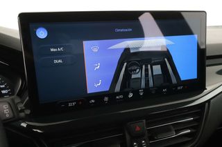 Ford Focus 1.0 EcoBoost Mild-Hybrid ST-Line
