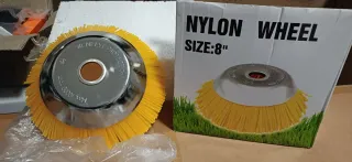 Cepillo Nylon Rueda 8