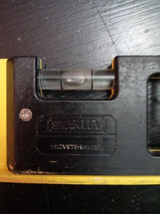 Nivel Stanley 60cm
