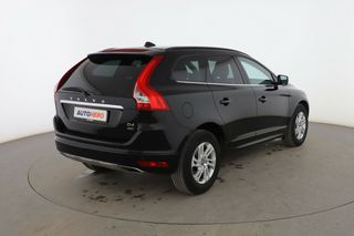 Volvo XC60 2.4 D4 Momentum AWD