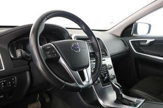 Volvo XC60 2.4 D4 Momentum AWD