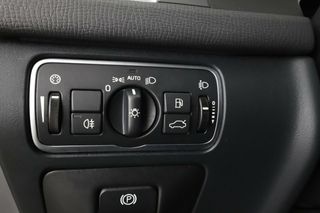 Volvo XC60 2.4 D4 Momentum AWD