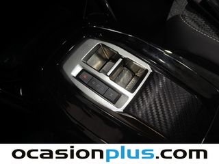 Peugeot 2008 Allure Hybrid eDCS6 100 kW (136 CV)