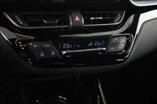 Toyota C-HR 2.0 Hybrid Advance
