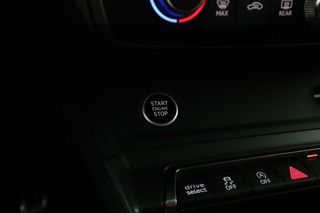 Audi Q3 35 TDI Black line