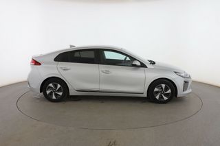 Hyundai IONIQ 1.6 Hybrid Klass