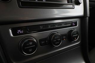 Volkswagen Golf 1.6 TDI Business BlueMotion Tech