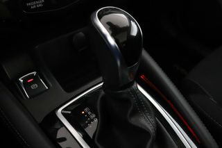 Nissan Qashqai 1.3 DIG-T N-Connecta