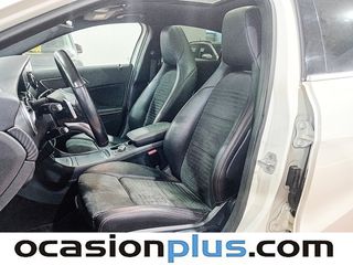 Mercedes-Benz Clase A 180 90 kW (122 CV)