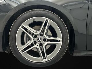 MERCEDES-BENZ Clase A 180 d Compacto