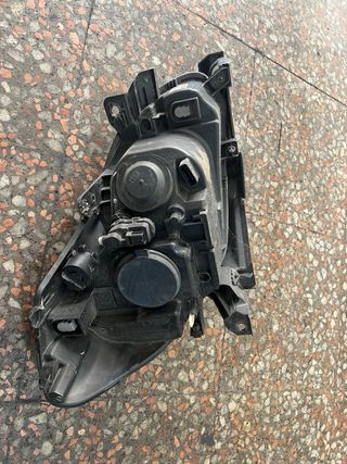 Faro Izquierdo Clio 3