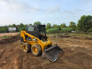 EXCAVACIONES AGUJEROS PARA PISCINAS DESBROCE