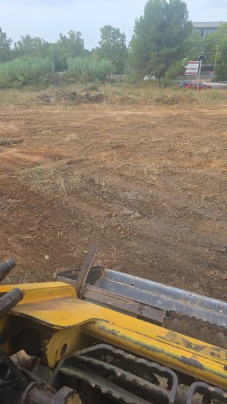 EXCAVACIONES,PISCINAS,FOSAS SEPTICAS, NIVELADO