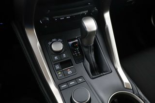 Lexus NX 300h Business