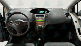 Toyota Yaris 2009