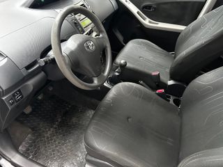 Toyota Yaris 2009