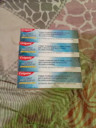 Pack 12 Pastas Dentales Colgate Cavity Protection
