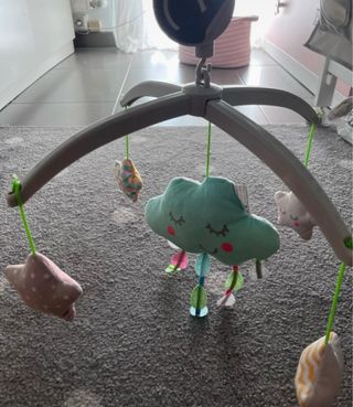 Móvil cuna nube y estrellas