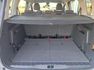 PEUGEOT 5008 1.6 HDi 112 CV Active