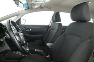 Kia Carens 1.6 GDI Concept