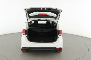 Kia Carens 1.6 GDI Concept
