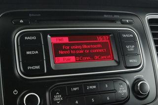 Kia Carens 1.6 GDI Concept