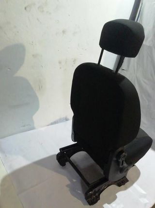 Asiento delantero derecho peugeot partner 120260