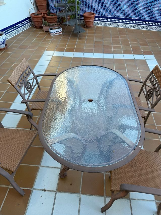 Mesa cristal (sin sillas)