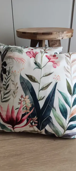 2 Fundas Cojín Diseño Floral NUEVAS