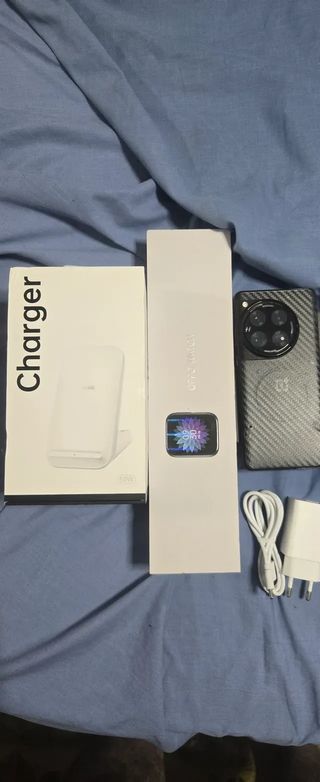 OnePlus 12 (512GB) + Samsung Watch 4 Classic