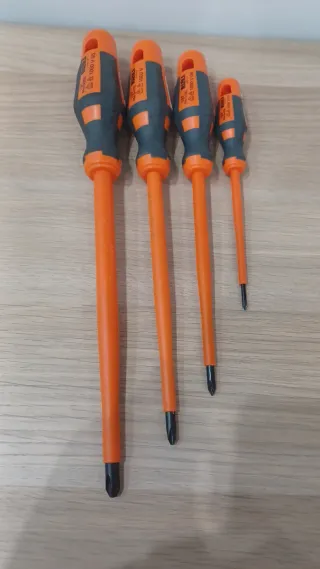 Destornilladores Irazola VDE Aislados 1000V