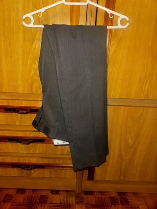 Traje Zara Gris