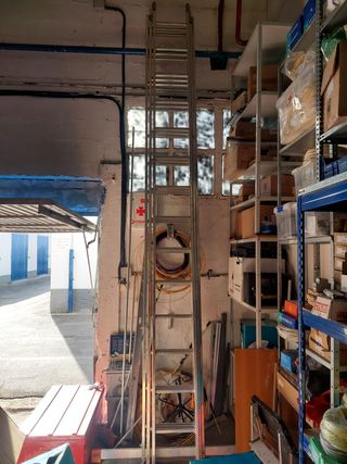 Escalera aluminio 3x14 peldaños