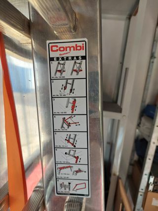 Escalera aluminio 3x14 peldaños