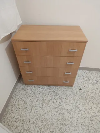 Cómoda de madera 4 cajones