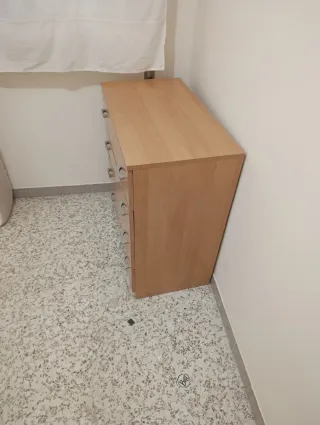 Cómoda de madera 4 cajones