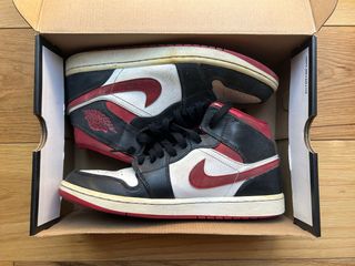 Air Jordan 1 Mid Negro Rojo Blanco