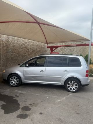 Volkswagen Touran Nacional tdi 
