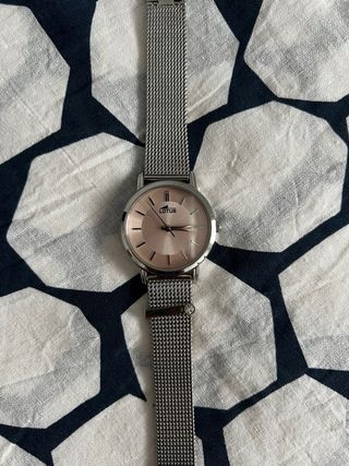 Reloj Lotus Plateado Malla Metálica