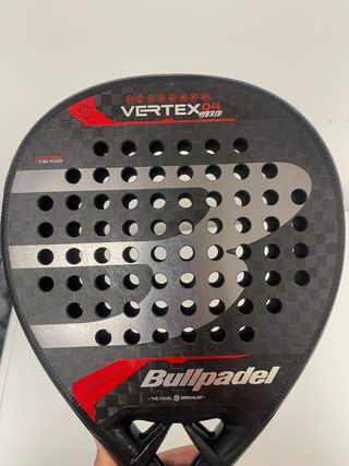 Pala Bullpadel Vertex 04 Hybrid