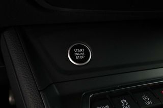 Audi Q3 35 TFSI ACT S line MHEV