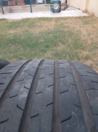 4 LLantas y neumaticos 195/50 r15V