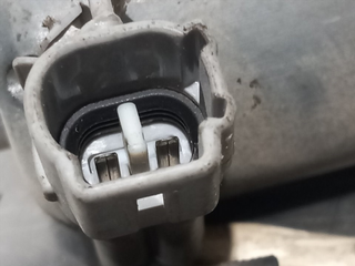 ELEVALUNAS TRASERO DERECHO TOYOTA CARINA (T19) 01